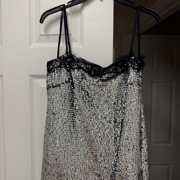 NWT Gianni Bini x Lilly Sisto Allegra Sequin Lace Trim Midi Slip Dress 8 - Picture 4 of 11
